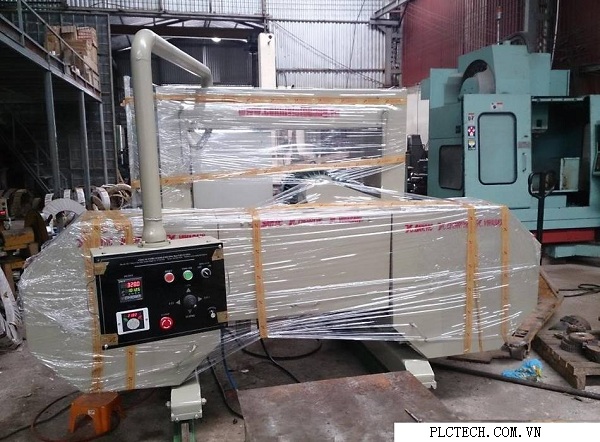 Máy cưa gỗ tự động PLCTECH