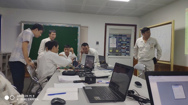 Học lập trình PLC cho doanh nghiệp