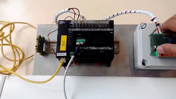 sửa chữa plc omron