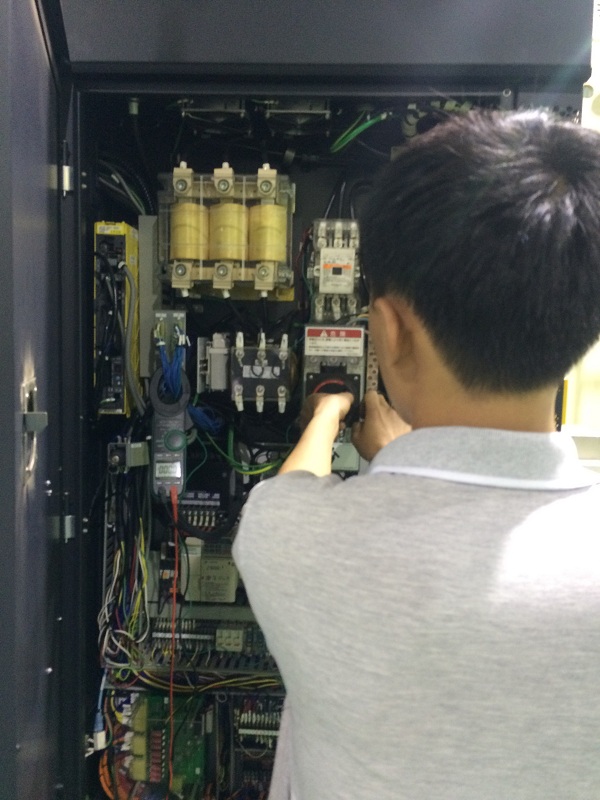 khảo sát máy dập amada