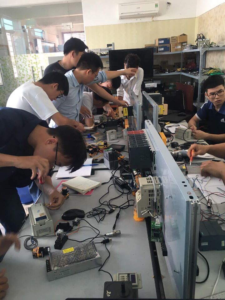 Tự học lập trình PLC